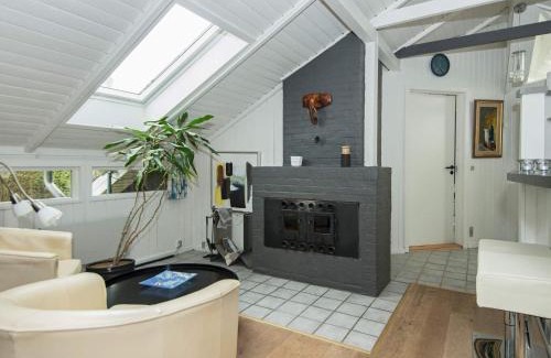 Jegum House | 6 person holiday home in Oksbøl