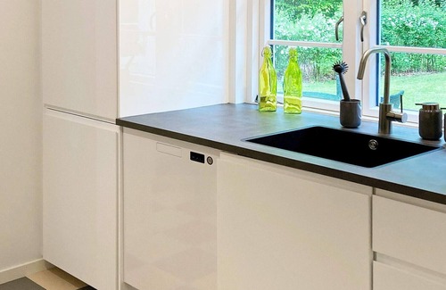 Hastveda House | 6 person holiday home in HÄSTVEDA