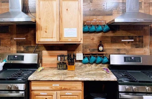 Leadville Apartment | 6 Renovated Cozy Room Dog Friendly Motel Leadville