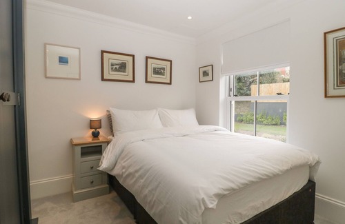 Swanage Cottage | 6 THE LOOKOUT, family friendly, country holiday cottage in Swanage