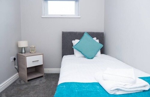 North Shields House | 6 XAPARTMENTS IN 1 BLOCK JUST OUTSIDE THE CITY ⭐MINUTES WALK FROM SHOPS ⭐ APT#6
