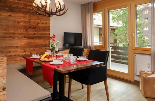 Zermatt Apartment | 60 m² Apartment ∙ 2 bedrooms ∙ 4 guests