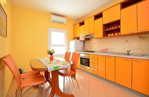 Arbanija Apartment | 60 m² Apartment ∙ 2 bedrooms ∙ 4 guests