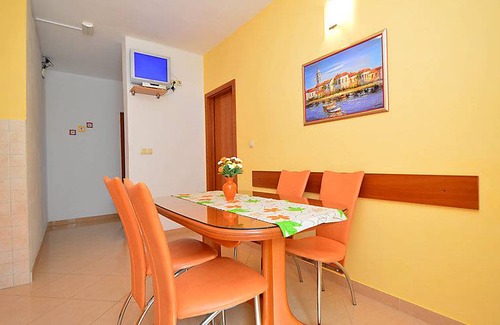 Arbanija Apartment | 60 m² Apartment ∙ 2 bedrooms ∙ 4 guests