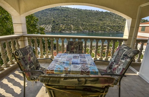 Podglavica Apartment | 60 m² Apartment ∙ 2 bedrooms ∙ 4 guests