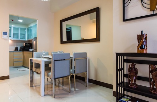 Salcedo Village Apartment | 60 Sqm 1 B/R @ Two Central (I)