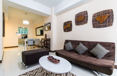 Salcedo Village Apartment | 60 Sqm 1 B/R @ Two Central (I)