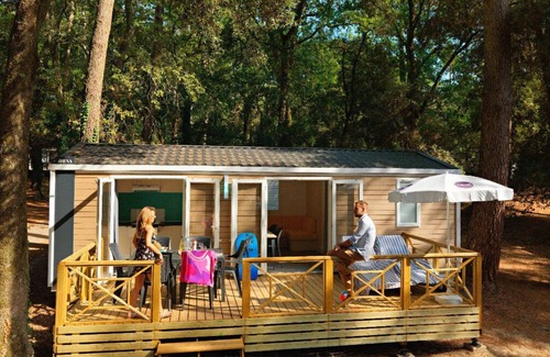 Saint-Palais-sur-Mer House | 600 m de la plage | Piscine Lagon | Mobil-home 4p