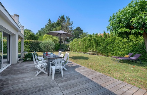 Pornichet Ski Chalet | 600m from beach - House for 8 - Garden