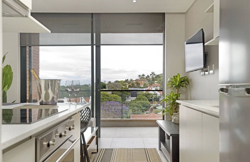 Windermere Apartment | 601 at Two six two Florida Road