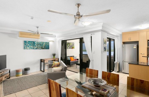 Cairns Central Business District Apartment | 604 Chic City Apartment with Water Views