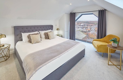Whitby Apartment | 62 m² Apartment ∙ 1 bedroom ∙ 2 guests