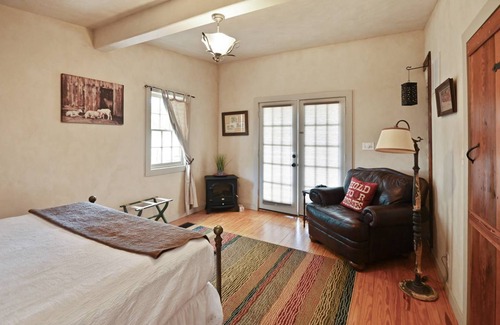 Fredericksburg House | 62 m² House ∙ 1 bedroom ∙ 2 guests