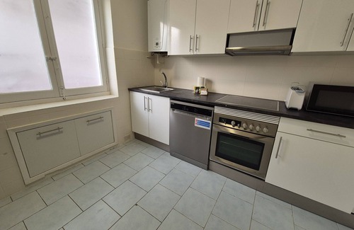 Las Campas y San Claudio Apartment | 648A1 Apartamento Mareval