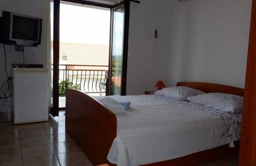 Loviste Apartment | 65 m² Apartment ∙ 2 bedrooms ∙ 5 guests