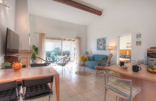 Prunete House | 65 m² House ∙ 2 bedrooms ∙ 5 guests