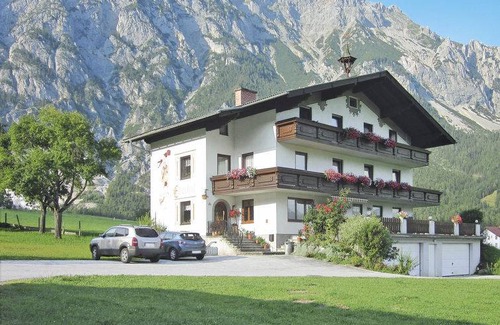 Groebming Apartment | 67 m² Apartment ∙ 3 bedrooms ∙ 7 guests
