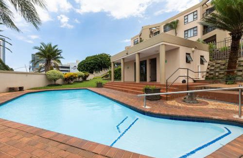 Umhlanga Apartment | 67 The Shades - Luxury Apartment in Umhlanga - Airconditioning throughout and Inverter