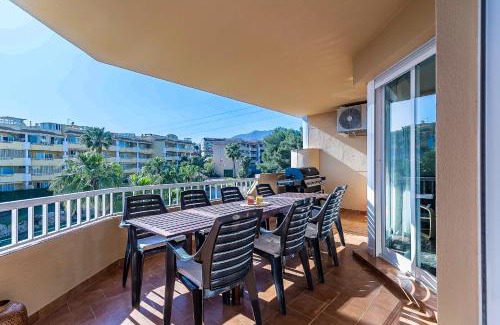 Torreblanca Apartment | 69-Penthouse Apartment with Views in Torreblanca, Fuengirola
