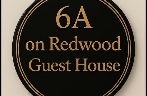 Durban North Apartment | 6A on Redwood Guest House in Durban North