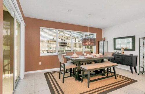 Kissimmee House | 6BR Luxury Home w Private Pool & BBQ