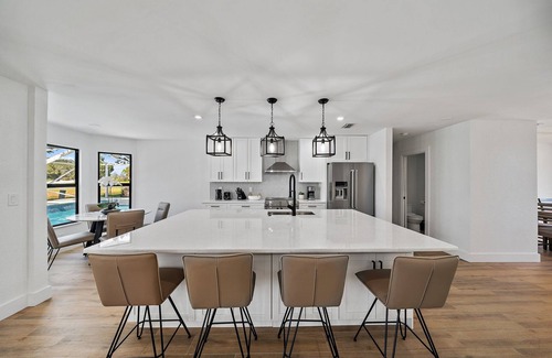 Greenview Shores Villa | 6BR Luxury Wellington Villa with Pool & Spa