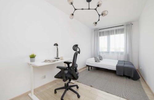 Pradnik Bialy Apartment | 6th Floor Apartment in Cracow by Noclegi Renters