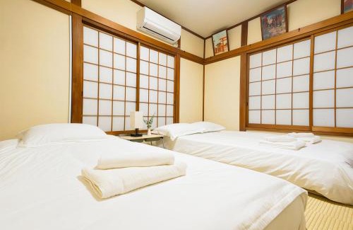 Kita Villa | 7時IN19時OUT # 池袋駅でのお迎えあり # ヴィラ一軒家貸切 # 駅近8分 # 池袋駅10分 # 上野駅13分 # 7 00 IN19 00 OUT # Pick up Ikebukuro # Whole villa rental # 8 min to station # 10 min to Ikebukuro # 13 min to Ueno