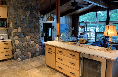 Iron River Cabin | 7 acre private retreat, cabin and bunk house, Rave, kayaks, paddleboat, pontoon