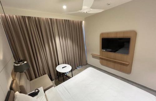 Kasarwadi Hotel | 7 Apple Hotel Vizag, Visakhapatnam