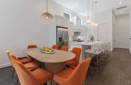 Washington Ave./ Memorial Park House | 7 Bedroom 7 Bathroom Luxury Houston Home with Rooftop Downtown Skyline View!