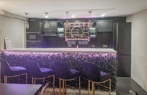 Mauchline Cottage | 7 bedroom accommodation in Tarbolton, near Ayr