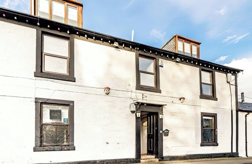 Mauchline Cottage | 7 bedroom accommodation in Tarbolton, near Ayr