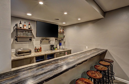 Eagle River House | 7 Bedroom house rental at Wild Eagle Lodge