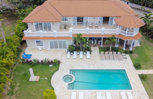 Playa Chiquita Villa | 7-bedroom Oceanfront Villa with Pool, Amazing Sea Views, Guest-Friendly