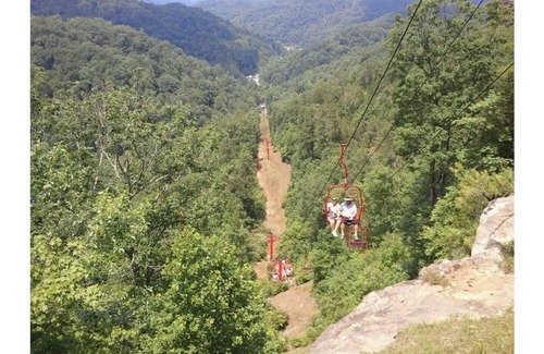 Clay City Condo | ~7~ Cost Effective Motel by the Red River Gorge