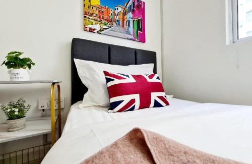 Bandar Puchong Jaya Apartment | 7 Guest Chill 3 Room Koi Kinrara Suite, IOI Puchong, Bukit Jalil Pavilion, Bukit Jalil Stadium, Sunway Pyramid, Sunway Lagoon