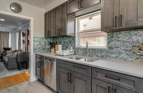 Delmar Parkway House | 7 Mi to Denver Inviting Aurora Home with Yard!