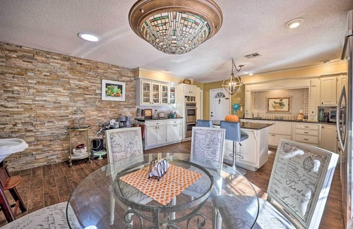 Rogers Villa | 7 Mi to Lake: Expansive Rogers Villa w/Pond!