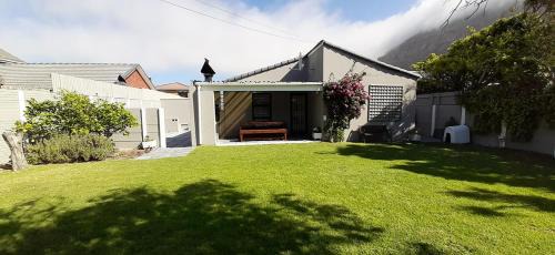 Muizenberg House | 7 on Henwick