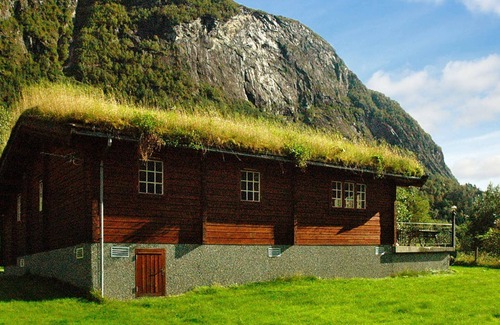 Olden House | 7 person holiday home in olden