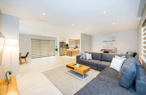 Kensington House | 7 Royal Family Kensington 4br 2bth