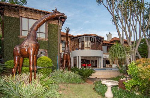 White River House | 7 Saint Andrew