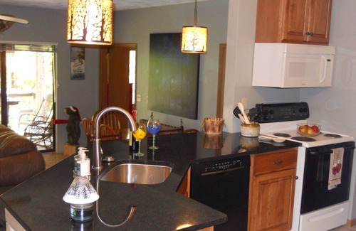 Seven Springs Condo | 7 Springs - Swiss Mountain Condo, 2 Bedroom, 2 Bath - Recently Updated with Wifi