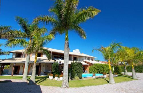 Canto Grande House | 7-suite mansion for 30 people with heated pool 50m from the sea - Vivamariscal