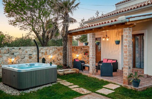 Loborika Other | 70 m² Accommodation ∙ 2 bedrooms ∙ 5 guests