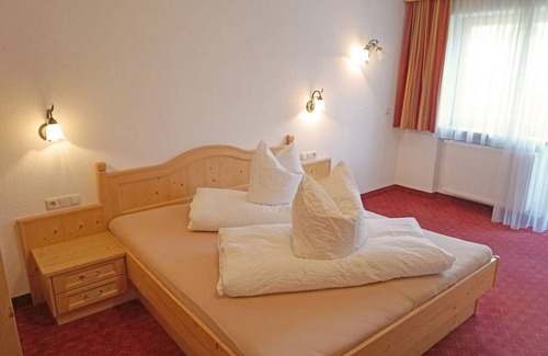 Pettneu am Arlberg Apartment | 70 m² Apartment ∙ 2 bedrooms ∙ 4 guests