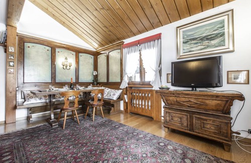 Cortina d'Ampezzo Historic Centre Apartment | 70 m² Apartment ∙ 2 bedrooms ∙ 6 guests