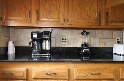 Oneonta Apartment | 70 m² Apartment ∙ 2 bedrooms ∙ 4 guests