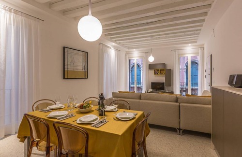 San Marco Apartment | 70 m² Apartment ∙ 2 bedrooms ∙ 4 guests